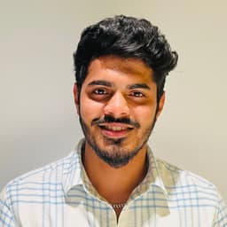 Omkar Shitole, founder of Molyvo Research